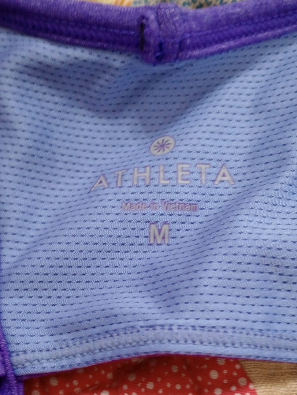 ATHLETA Performance purple workout top with shelf bra, size medium - Picture 3 of 7